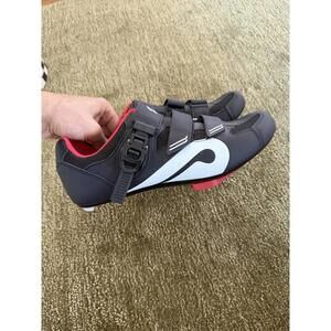 Peloton Cycling Spin Shoes - Size 44 US Men's 10.5 Cleats